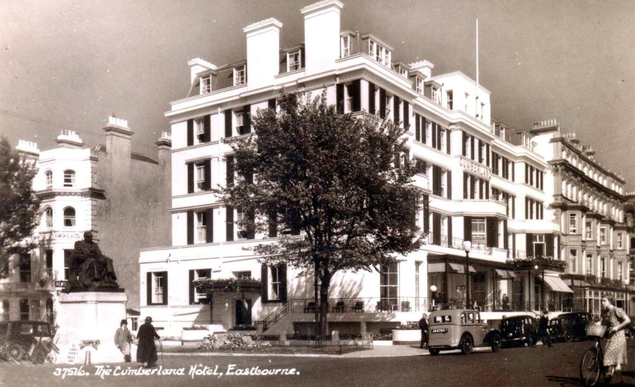 The Cumberland Hotel Eastbourne Exterior foto